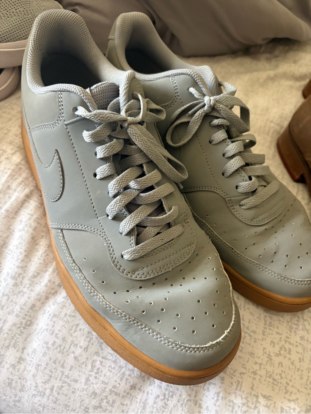 Nike Men's Low-Top Sneakers in Sage Green with Gum Sole
